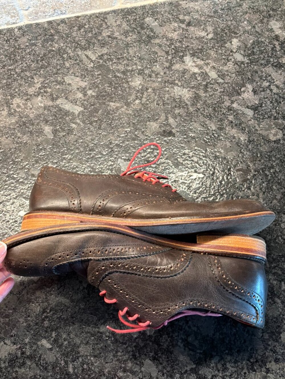 J Shoes Men's Charlie Oxford Wingtip dress shoes A2246 brown. size US 9.5. - Picture 3 of 8